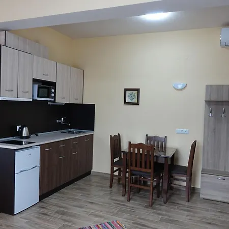 борник хил / Bornik Hill