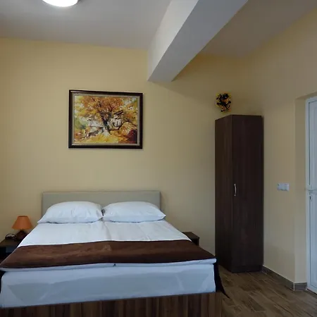 борник хил / Bornik Hill 3*