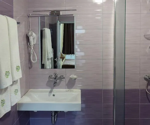 борник хил / Bornik Hill