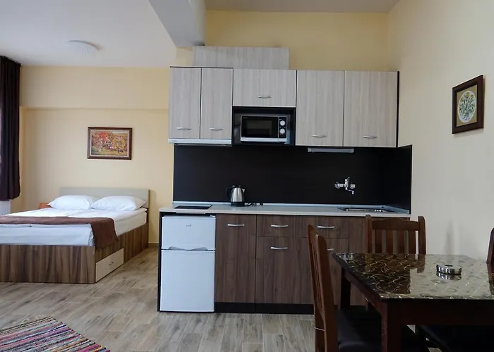 борник хил / Bornik Hill Lejlighedshotel Devin